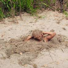 QS4Ever: Lucy Kitty in Beach Sand Trap