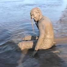 DungeonMasterOne: Maude in the Mud in Flexothane Dungarees!