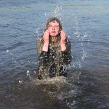 DungeonMasterOne: Maude in the Mud in Flexothane Dungarees!