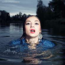 WAM Photography: Emerging with wet hair, eyes open 2