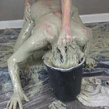 Jayce: Muddy Suck, Fuck, Dildo's+Butt Plug-Fill All Holes!