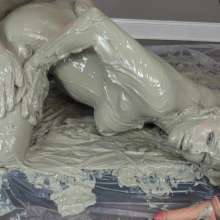 Jayce: Muddy Suck, Fuck, Dildo's+Butt Plug-Fill All Holes!