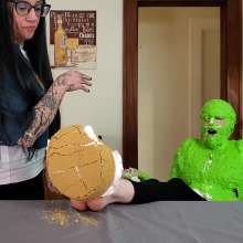 The Man and The Wife: New Download- "Quickie #20: Samantha Feet Up; Face Pied"