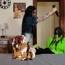 The Man and The Wife: New Download- "Quickie #20: Samantha Feet Up; Face Pied"
