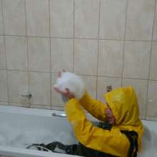 Thefetishgirl: Rain Wear Bath