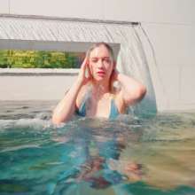 WetlookFashion: Sexy Pool Fun in Denim with Jessica