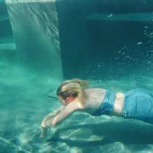 WetlookFashion: Sexy Pool Fun in Denim with Jessica