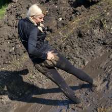 Lara_eurowam: New mud video in downloasd store and on wam.tv