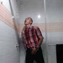 WETColours: Tony in the Shower