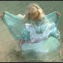 wamtec: Tracie As Alice in Wonderland