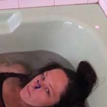 Thefetishgirl: Under Water in Bathtub