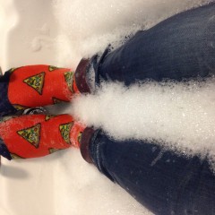 jamcustard22: Relaxing clothed bath after work