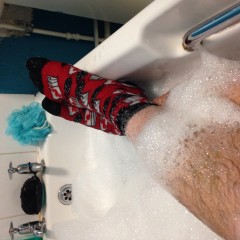 jamcustard22: Wet socks