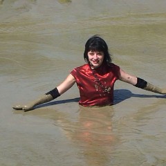 FOXY: New video in deep mud
