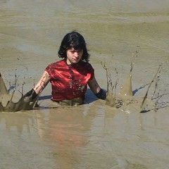 FOXY: New video in deep mud
