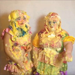 CandyCustard: Candy and Maria pie each other as clowns!