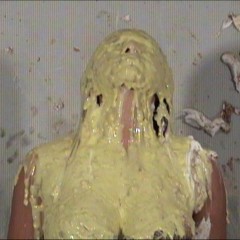 Anglefan.com: Amazing Luisa pie scene