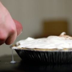 jilly: Bj+cum Pies: Don't mess up my hair!