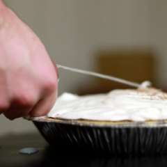 jilly: Bj+cum Pies: Don't mess up my hair!