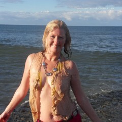 WSMProductions: Mrs.  CC at the seaside in wet pink jeans--Wsm
