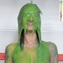 bosunbob: Photoset of Annabelle suprised with gunge!