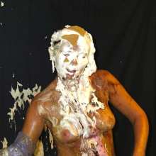 mrsbee: How many pies to be considered a barrage?