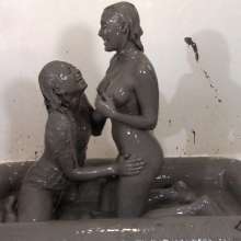 Messygirl: Pics from 3 New Messygirl Downloads!
