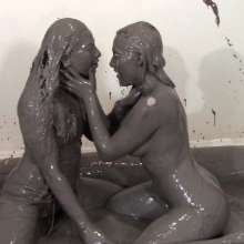 Messygirl: Pics from 3 New Messygirl Downloads!
