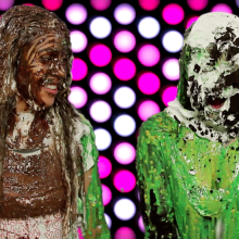 PieZone: New Gameshow Release!  "Prize Or Punishment" starring Anna and Sarah