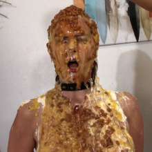 Messygirl: Pics from a New Messygirl Download