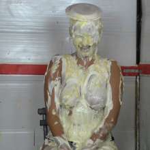 bosunbob: Harley stands in for Annabelle and takes the pies