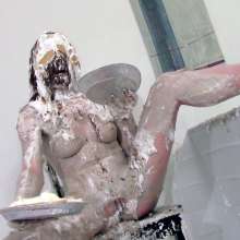 Messygirl: She Can't Resist The Pie Temptation
