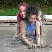 FOXY: lesbians in mud--videos downloadables