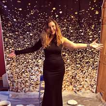 mrsbee: Mrs. Bee's Night at the Opera... not!  Some glam wam, though!