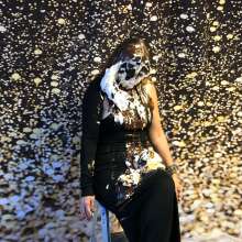 mrsbee: Mrs. Bee's Night at the Opera... not!  Some glam wam, though!