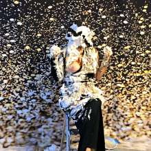mrsbee: Mrs. Bee's Night at the Opera... not!  Some glam wam, though!