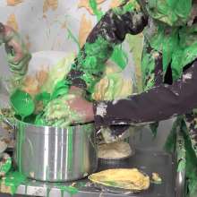WamtasticUK: Customers Pick on Waiter and Get Served Lots of Mess