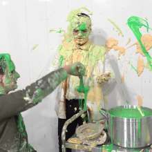 WamtasticUK: Customers Pick on Waiter and Get Served Lots of Mess