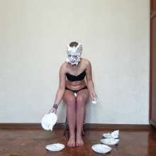 Top Messy Girls: Girl in a Bikini Gets a Pie in the Ass and in the Head