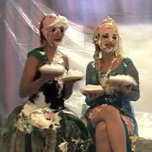 RevSlymsford: Harley G + Dolly's Parody Of 'Frozen'  With Pies + Boobs