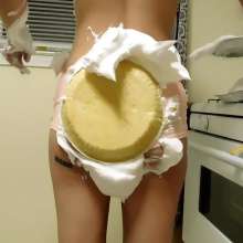 RevSlymsford: Jade Looks Dashing In Pie