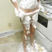 RevSlymsford: Jade Looks Dashing In Pie