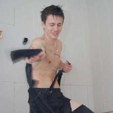 Wet Live Team: Artem and Ruslan Get Wet in the Jacuzzi and Tear Things!