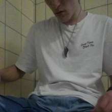 XXWetshortslover: Hot Teen Boy Dirty in the Shower