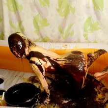 Kaydens: Kaydens' Vanilla Chocolate Pudding Pool