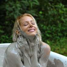 Mudicon20: mpv's Mud Baths.