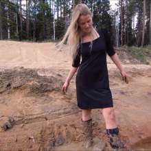 RevSlymsford: Muddy And Wet High Heeled Boots: New For 2021