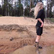 RevSlymsford: Muddy And Wet High Heeled Boots: New For 2021