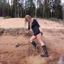 RevSlymsford: Muddy And Wet High Heeled Boots: New For 2021