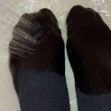 WetlookLoverVentolin: Wet Red Bubbles Lelosi Leggings and Black Socks